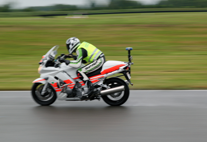 La police a offert une journée sur circuit à 180 motards vaudois