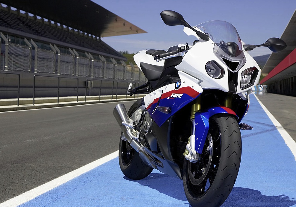 La BMW S 1000 RR, prête pour la course!