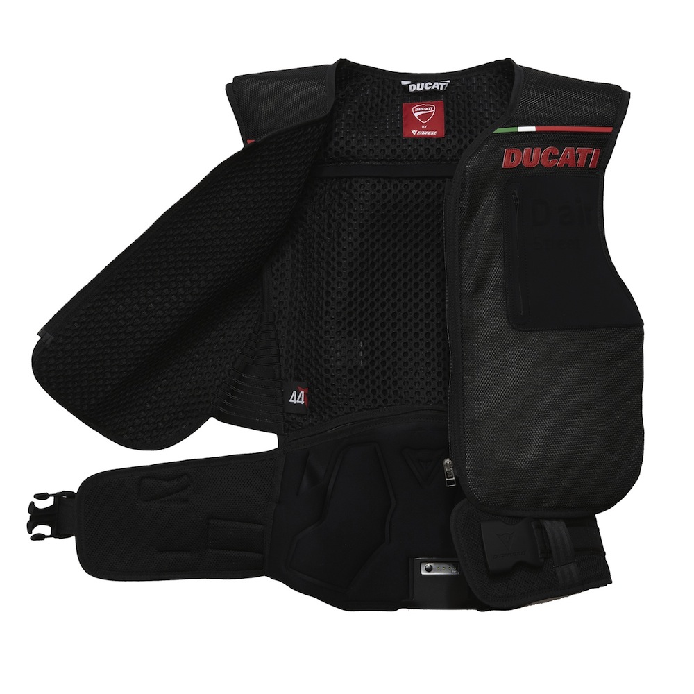 Dainese gagne