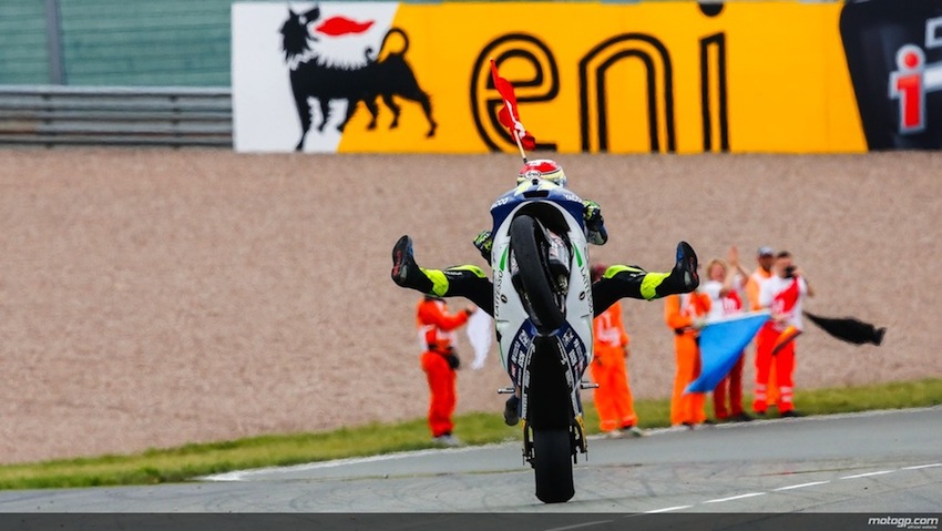 Une victoire méritee et disputée jusqu'à la fin à Mika Kallio pour le Suisse Dominique Aegerter.