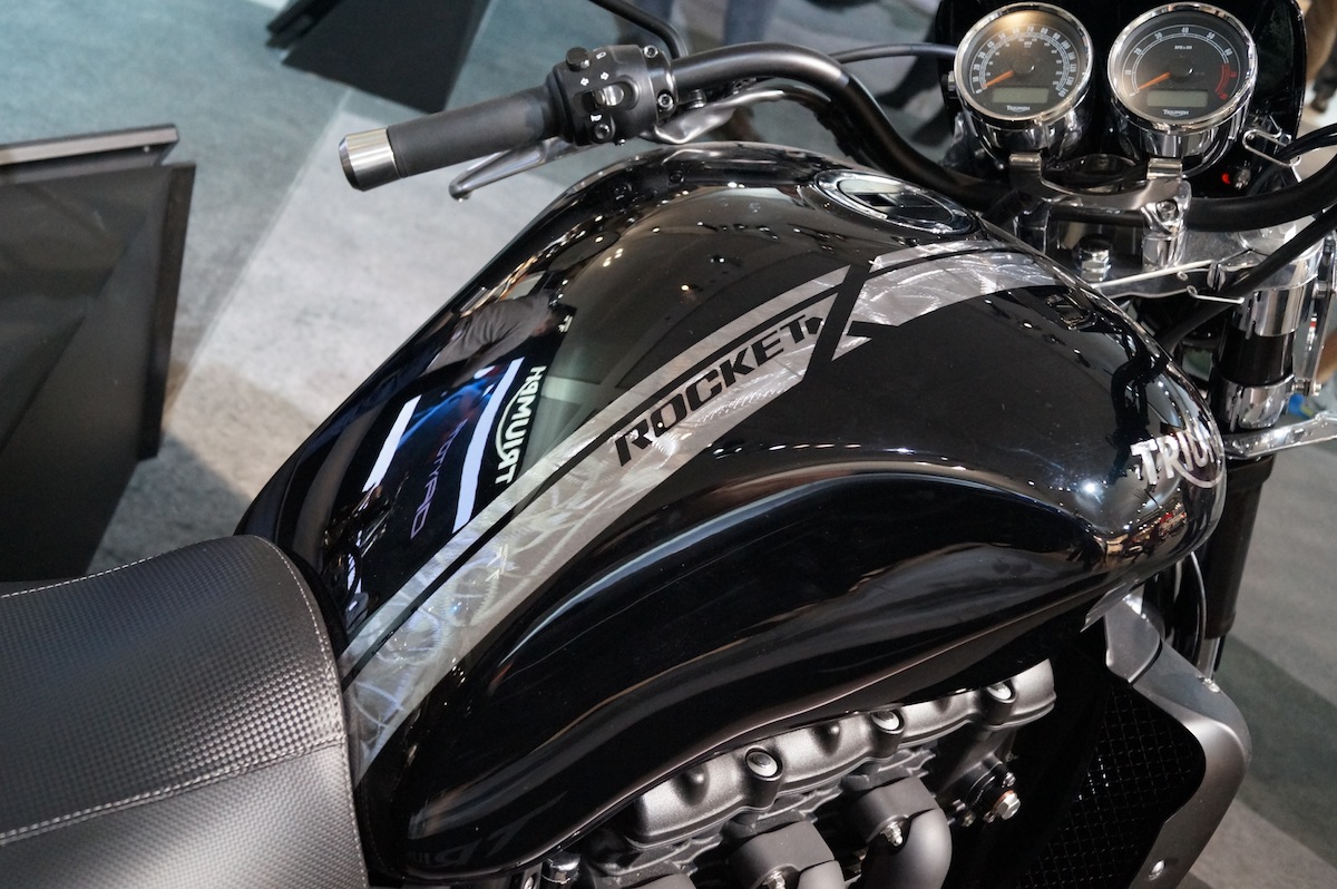 Plus une version spéciale du colosse de la gamme Triumph, la Rocket III 360 X.