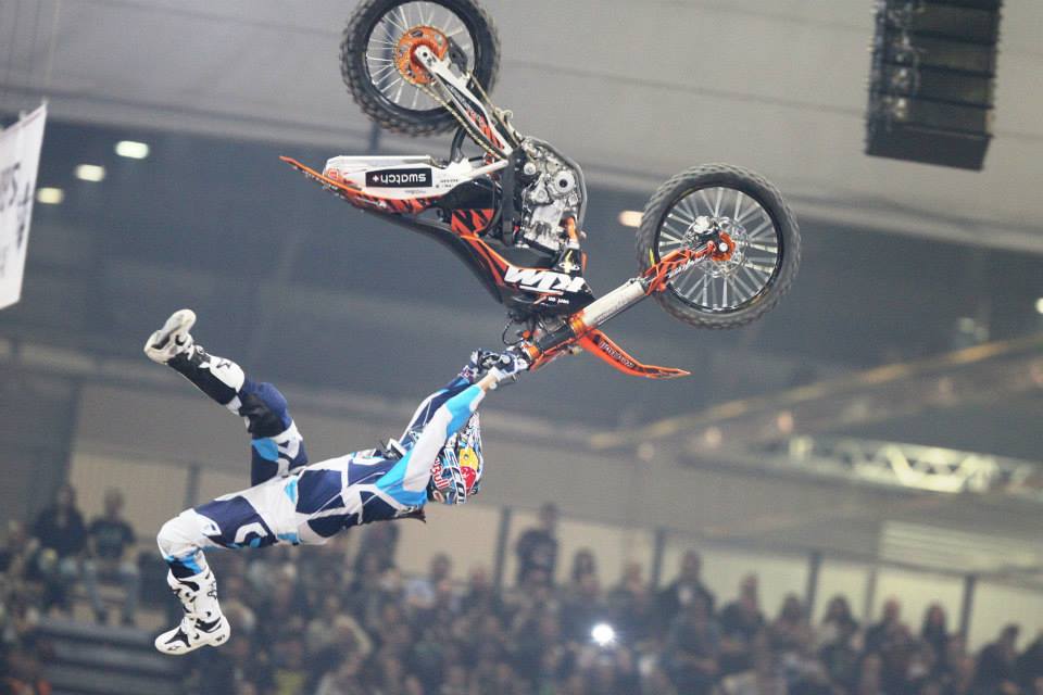 Mathieu Rebeaud lors de son show du dernier Geneva Supercross.