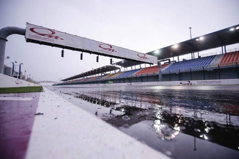 Tests Moto GP au Qatar, la pluie gâche le troisième et dernier jour