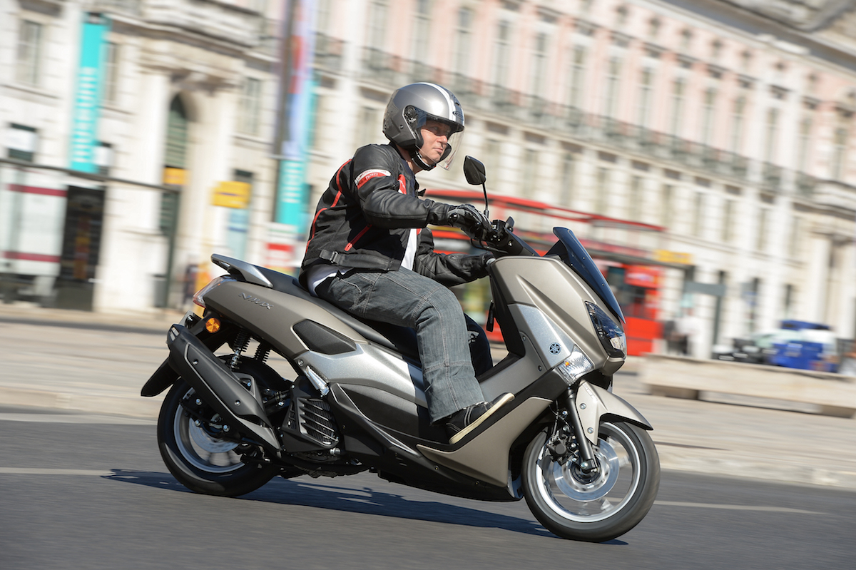 Le nouveau NMAX 125 réussit son coup dans l'entrée de gamme.