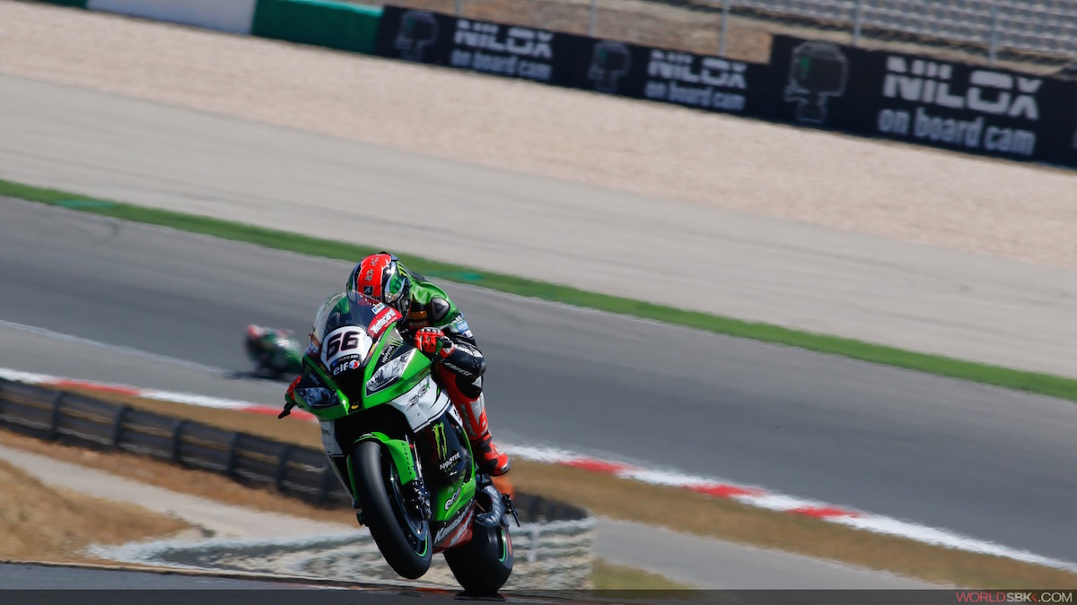 Pour une fois, Tom Sykes est devant son coéquipier Johnny Rea.