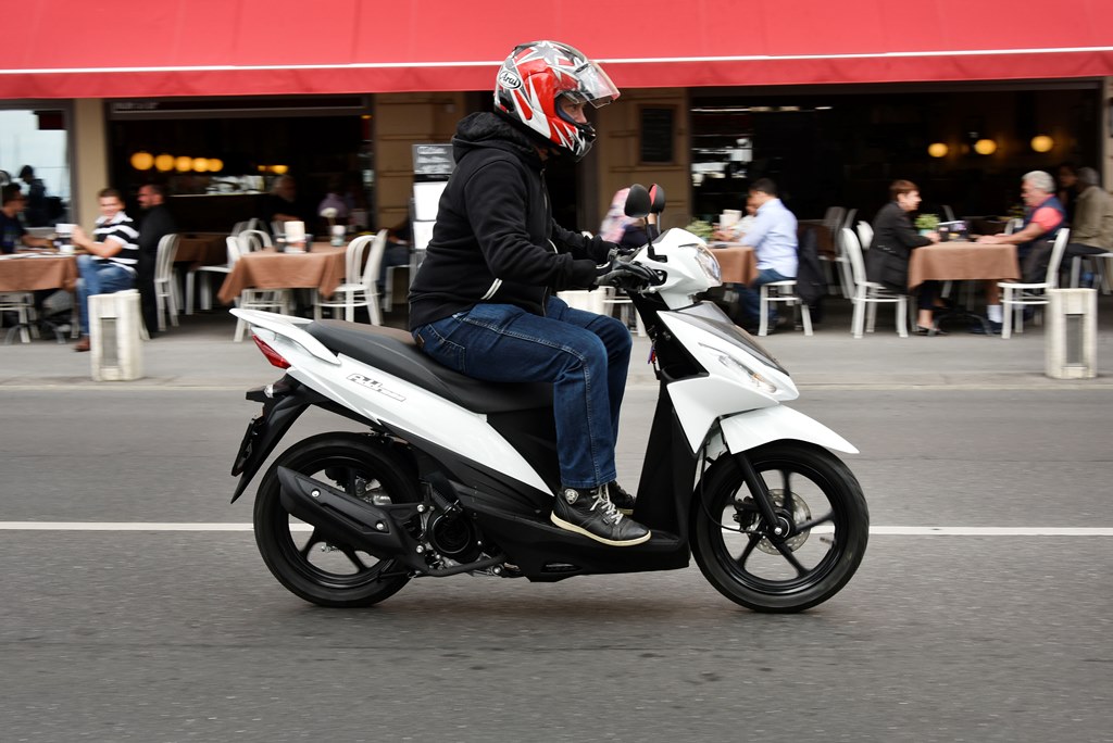 Suzuki Address