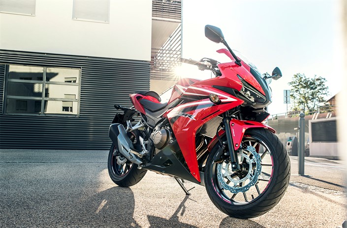 Honda CBR500R – Premières images