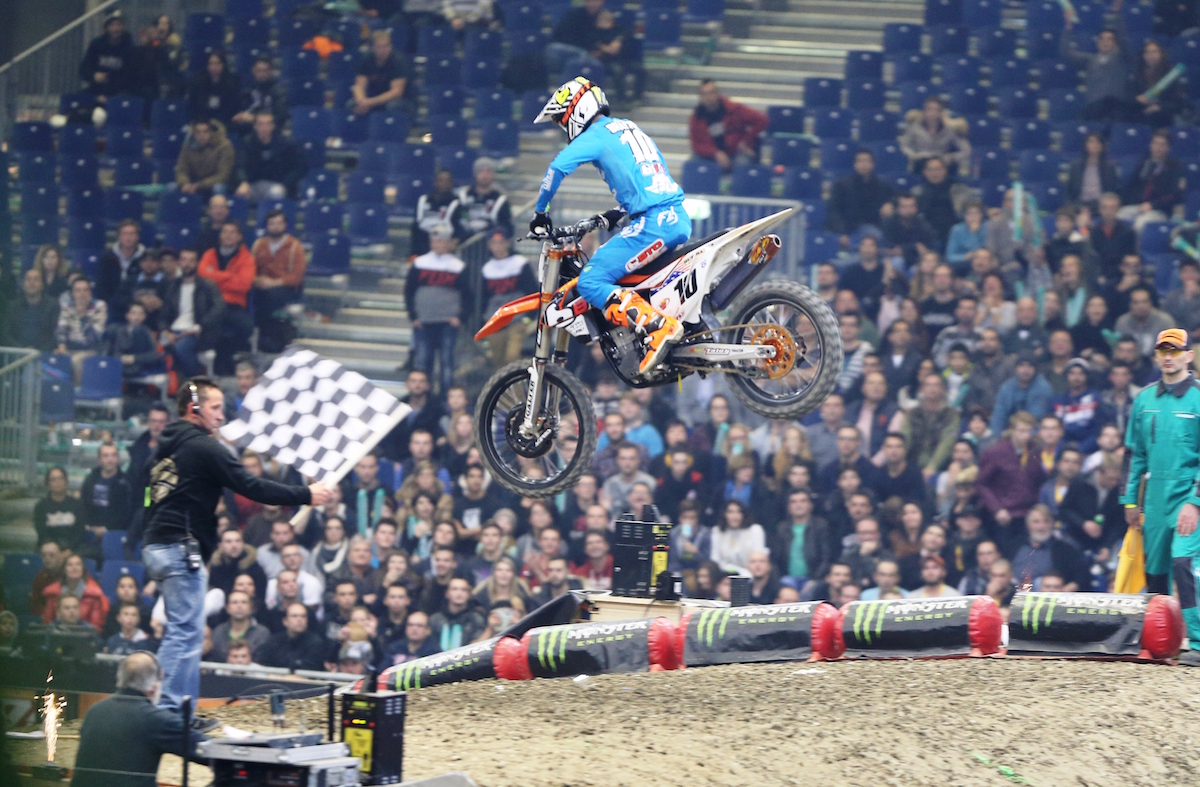 Justin Brayton a dominé la première journée en SX1.