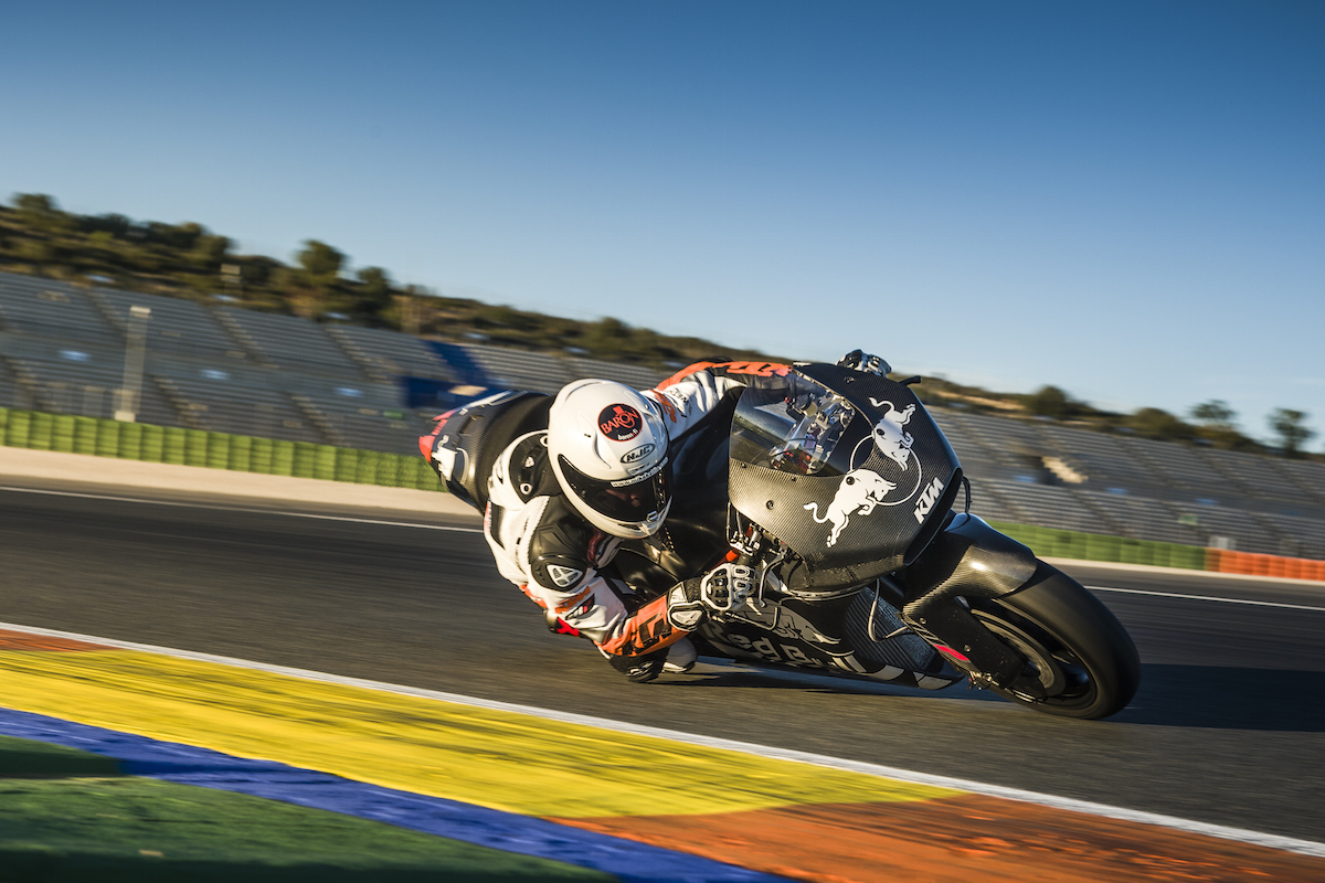 La RC16 aux mains de Mika Kallio, à Valencia, l'an passé.