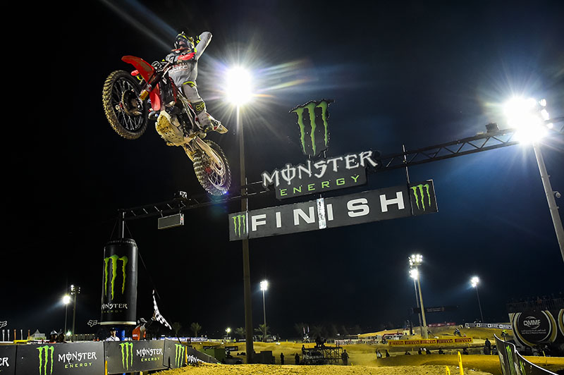 Les premières victoires de l’année en motocross vont à Gajser et Herlings, Seewer brille