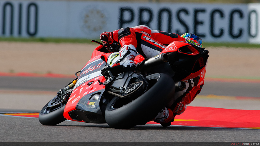 Superbike 2e course – Davies et sa Ducati à nouveau devant les Kawa!