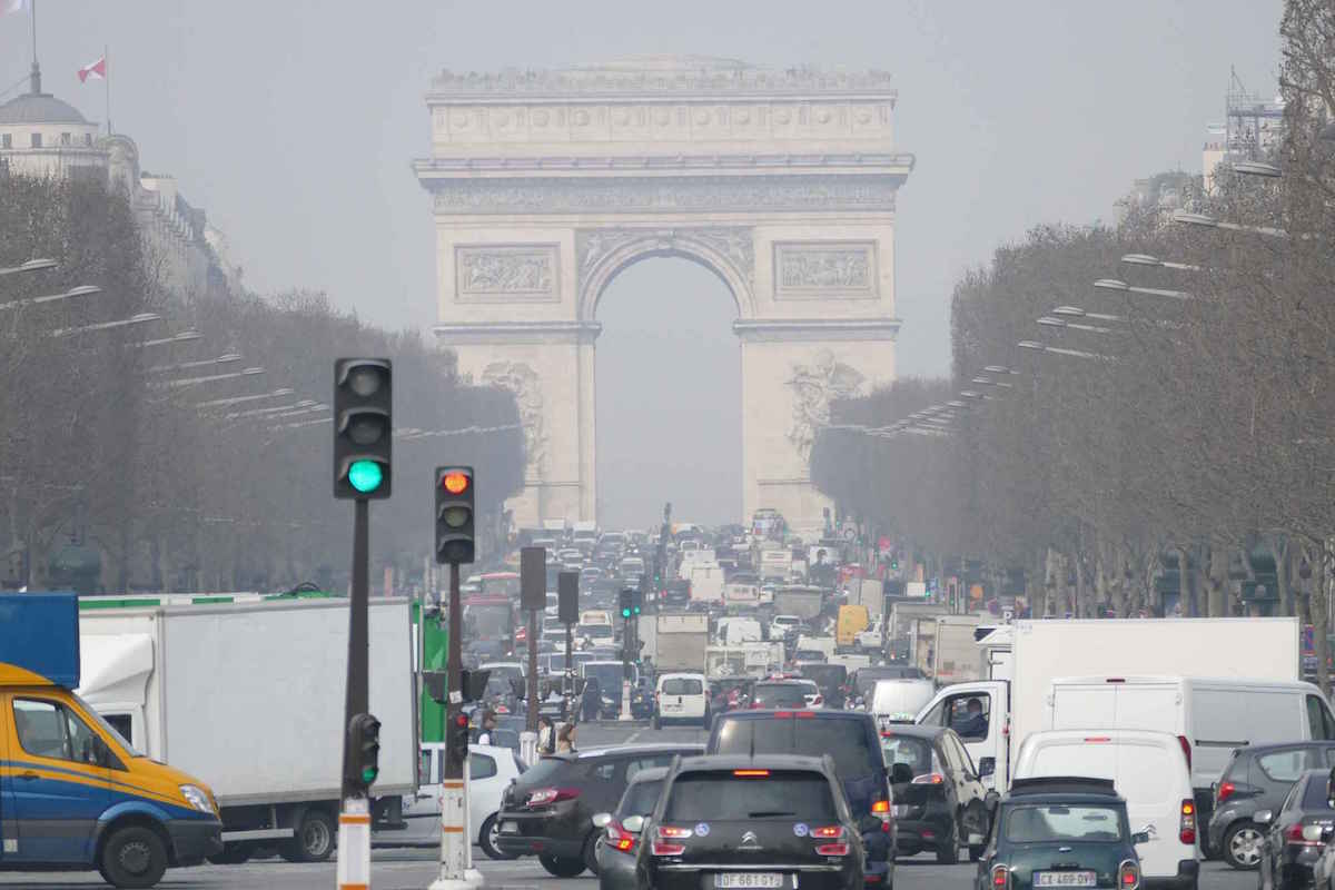 Paris, circulation, interdiction