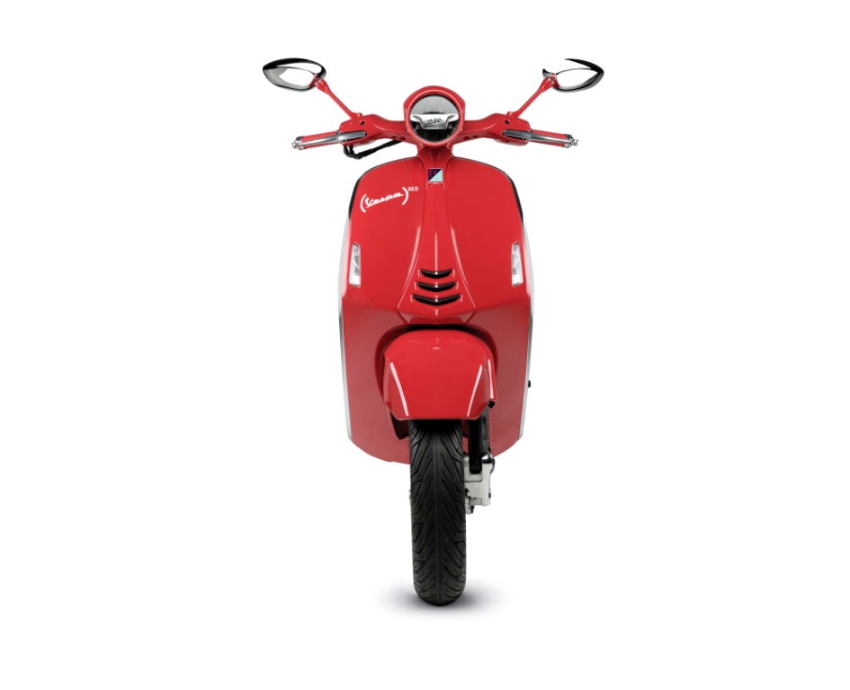 La version définitive de la Vespa RED sera présentée à L'EICMA de Milan.