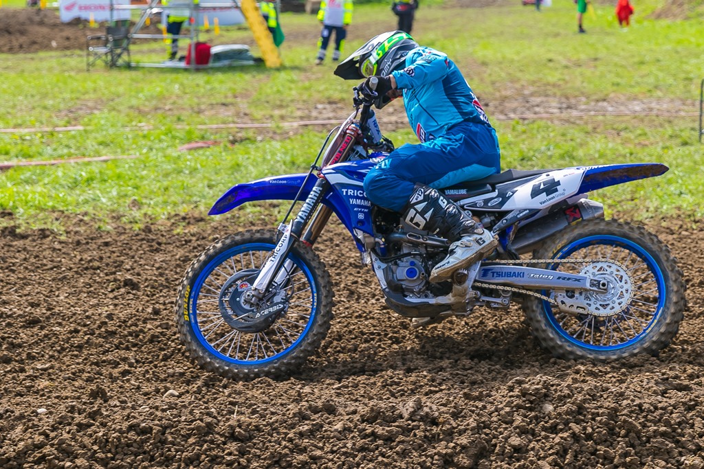 Herlings remporte