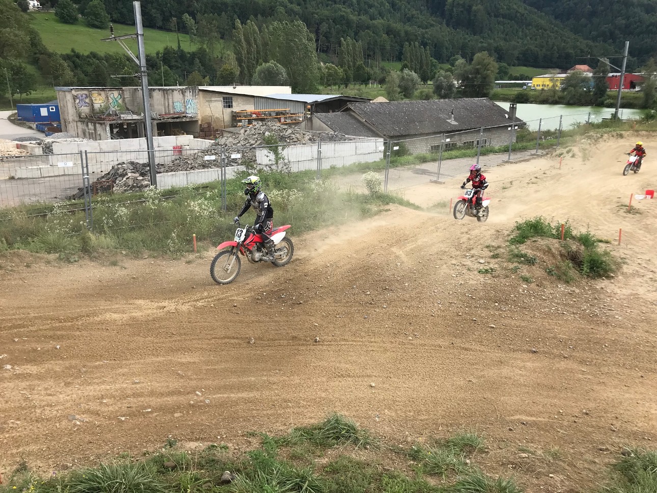 motocross, bon pour les enfants