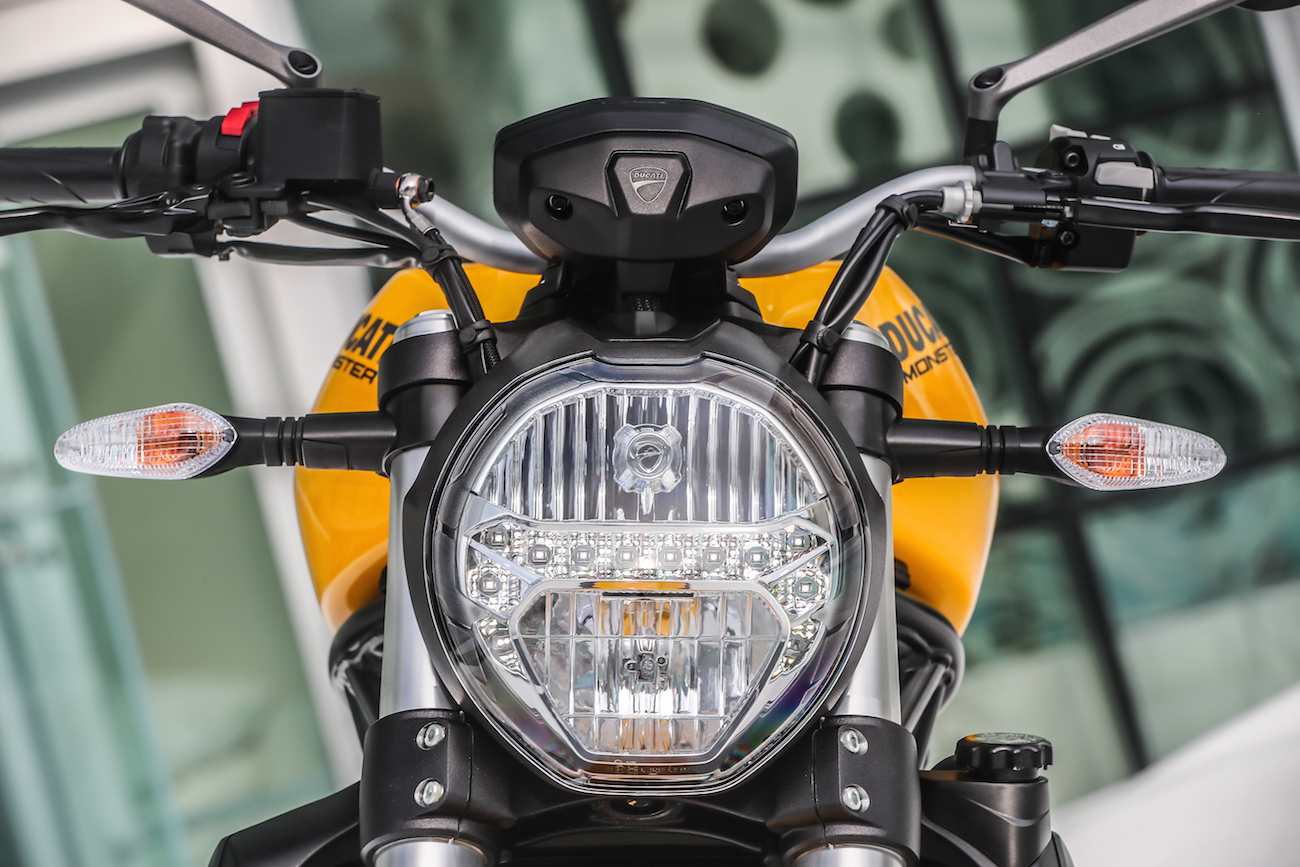 Monster 821, la plus équilibrée