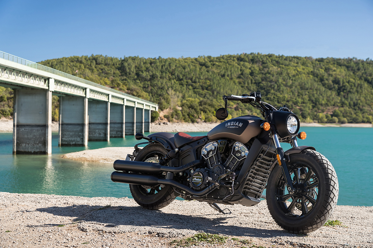Кастомайзинг мото indian Bobber