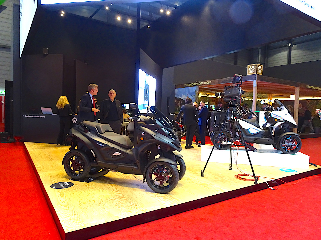 Salon international de l'Auto, départ pour Quadro