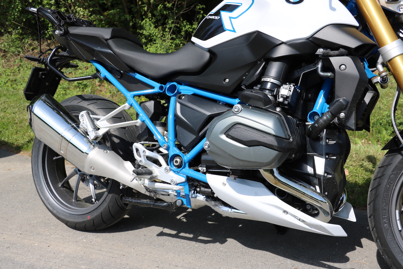 Honda CB 1000 R et BMW R 1200 R