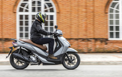 Le HD 300, un nouveau roues hautes chez Sym :: Nouveauté 2019