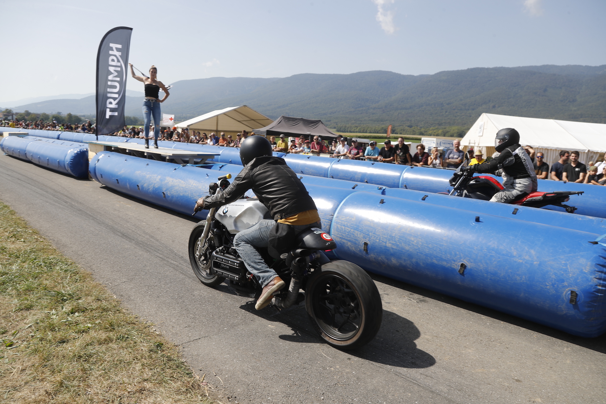 le premier Racer La Côte