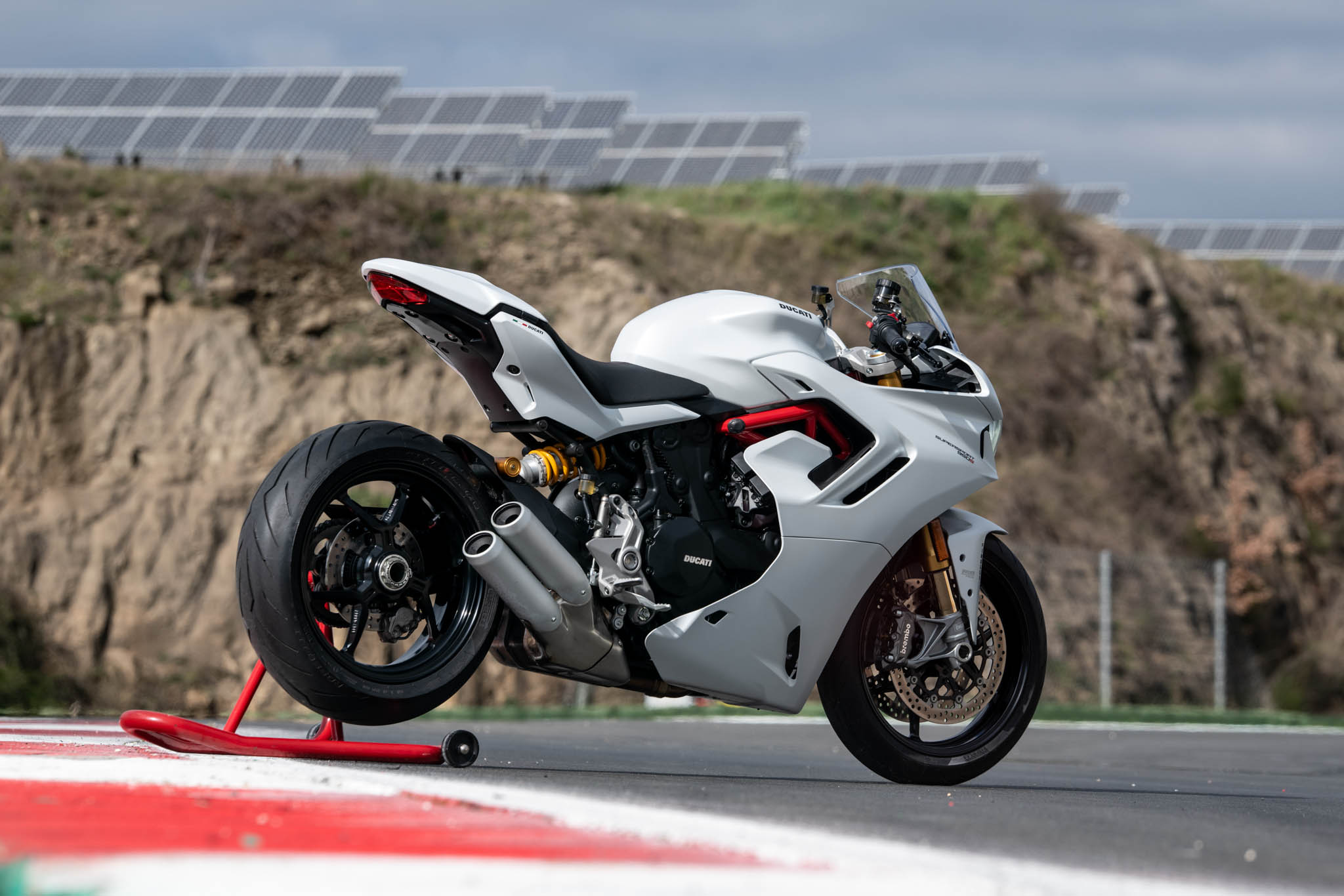 Ducati Supersport 950 2021