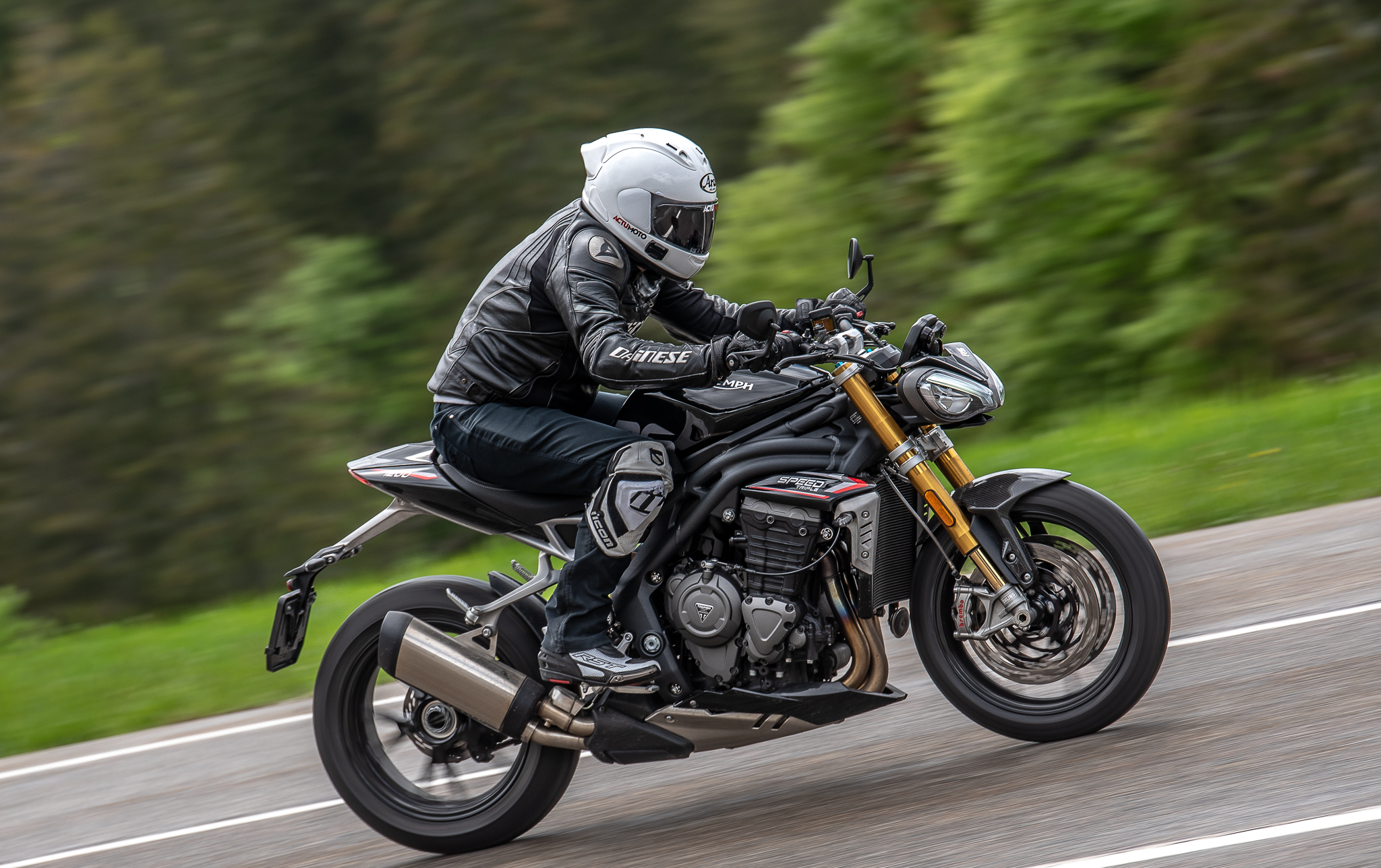 la Triumph Speed Triple