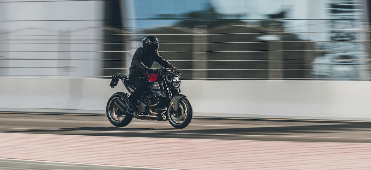 Voici la Brabus 1300 R, une KTM Super Duke transmogrifiée à l’allemande