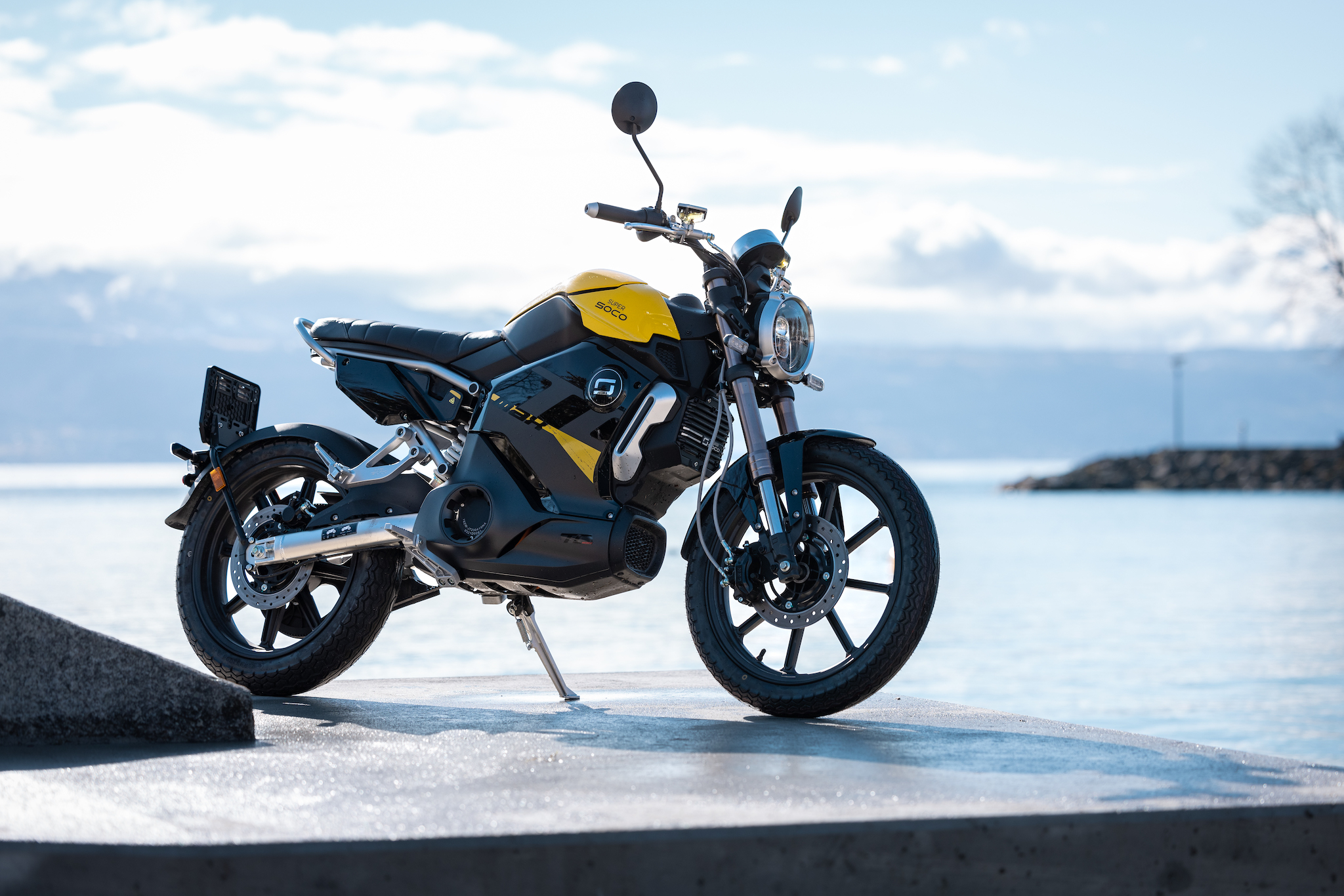 Essai – la Super Soco TC Max, petite électrique citadine qui se faufile partout - Actu Moto