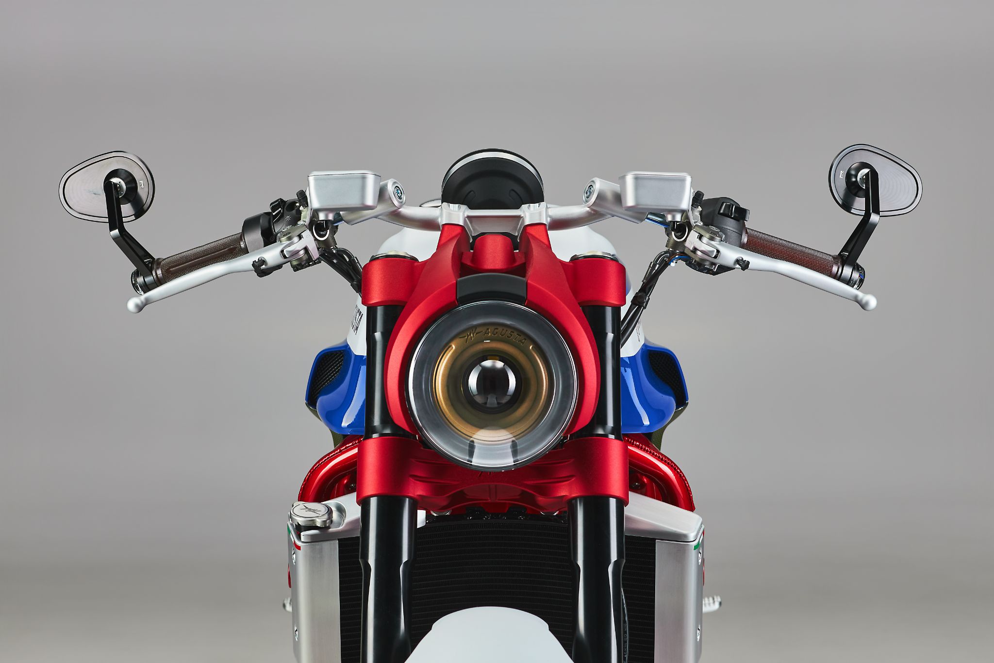 Les casques personnalisés MV Agusta sont chez l'Antirouille à La