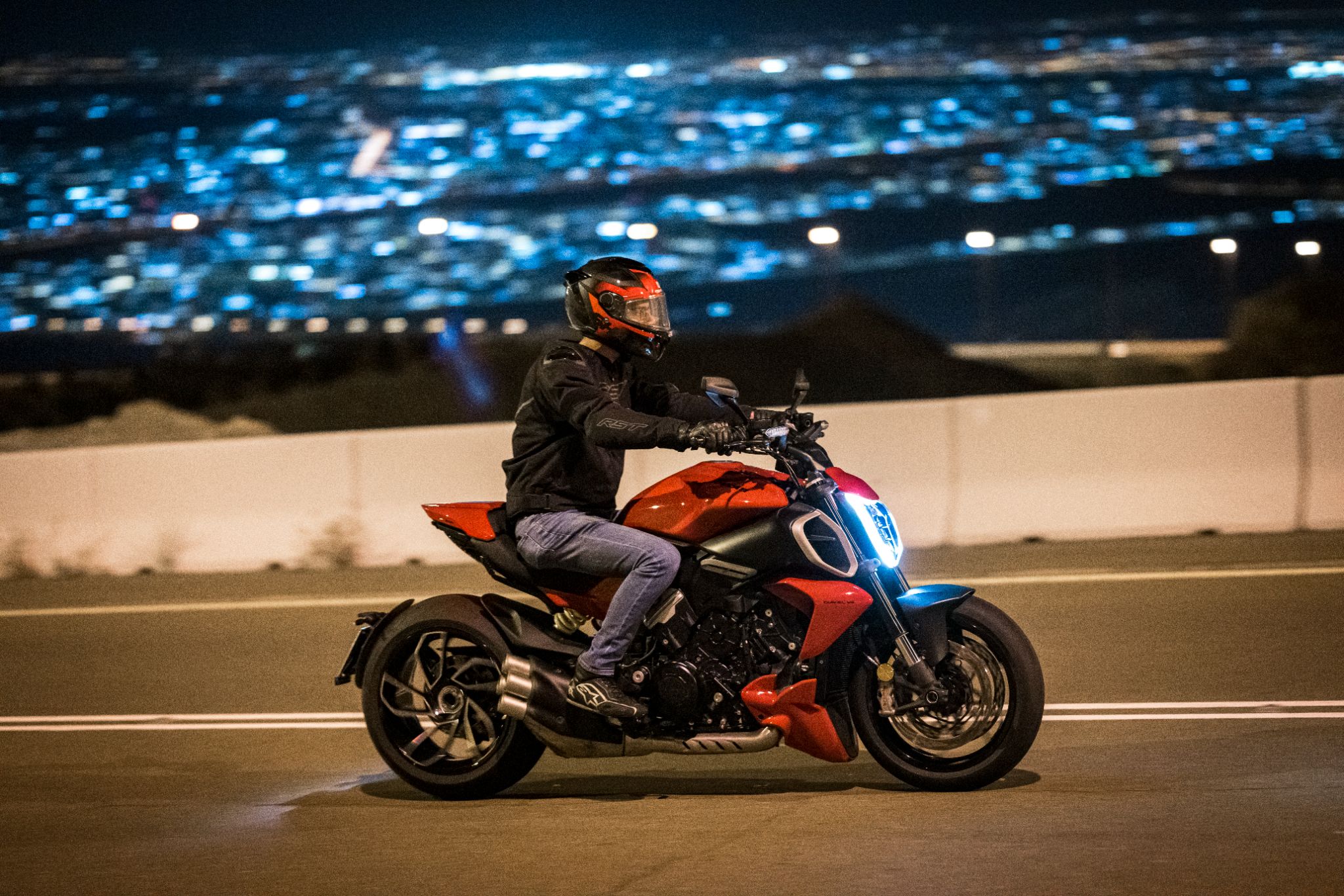V4