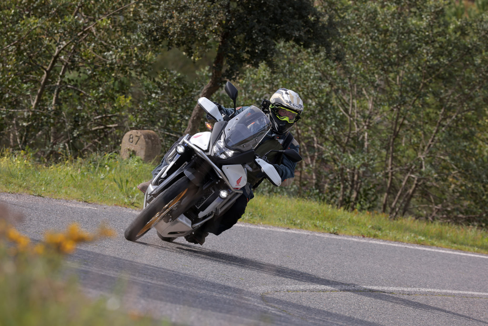 XL 750