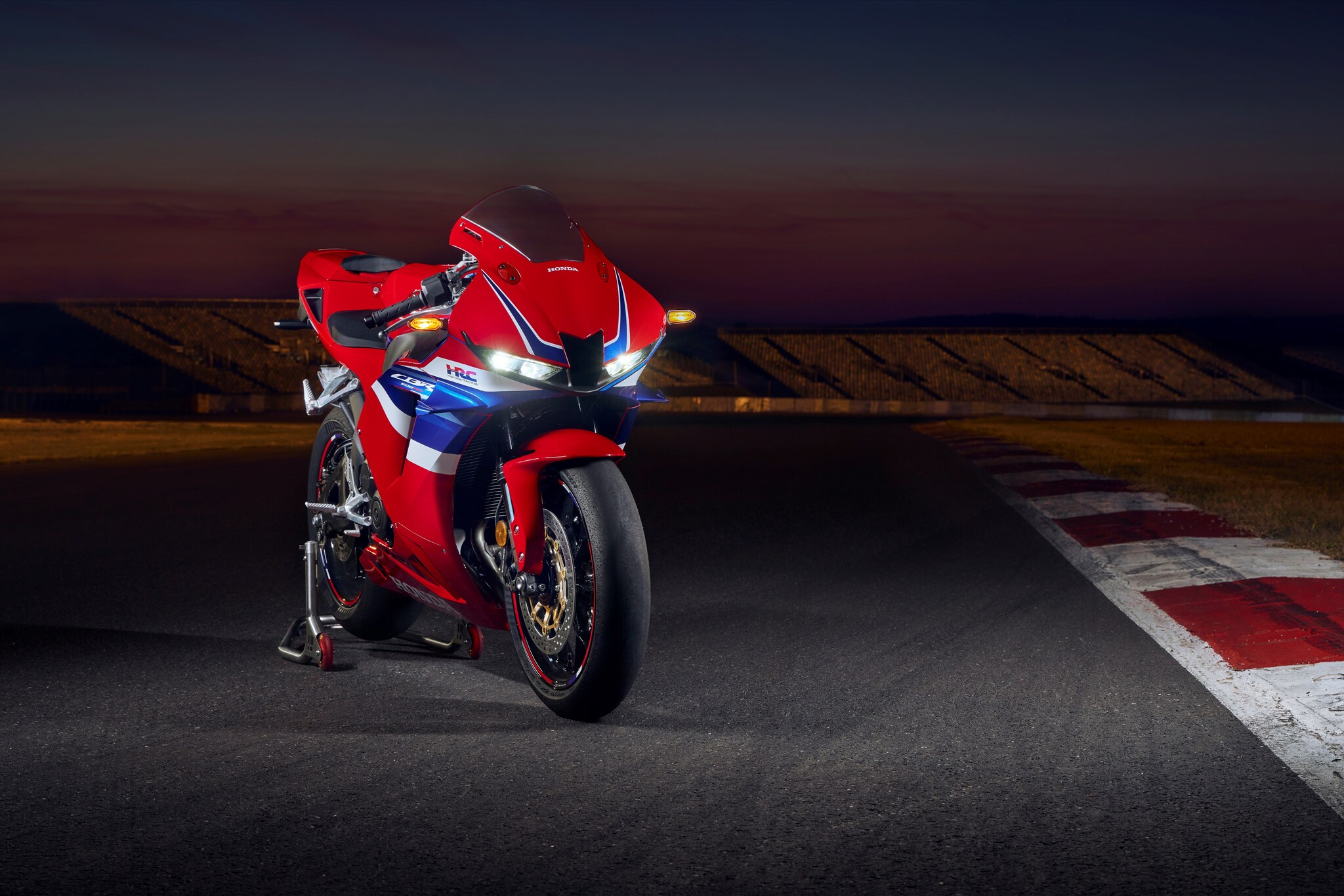 CBR 600