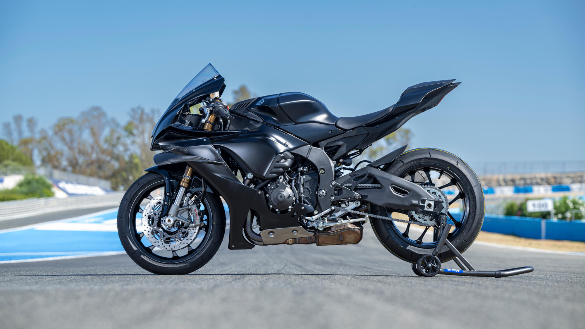 R1 Race