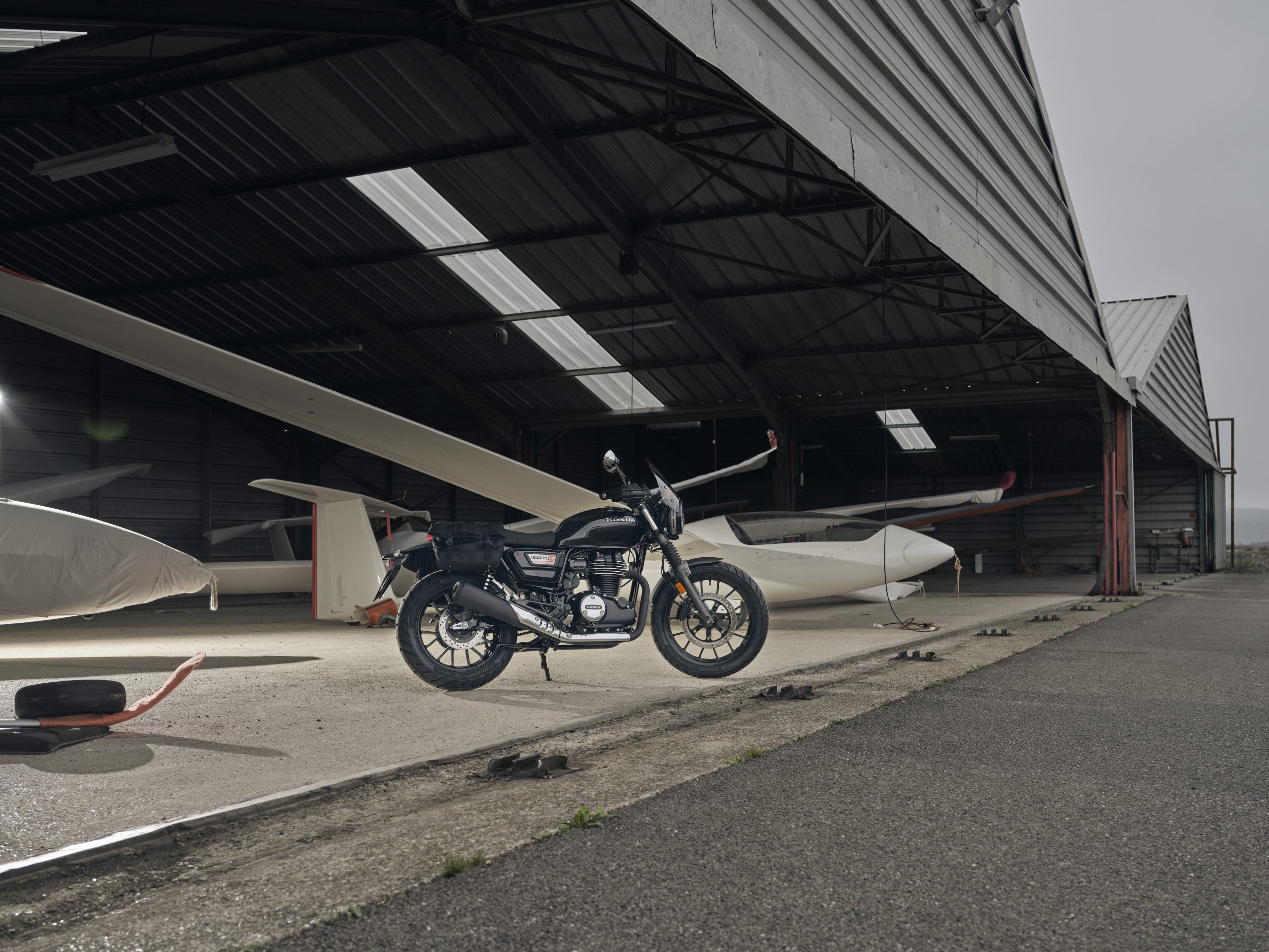 GB 350S
