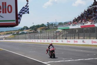 En Moto2 (moteurs Triumph), victoire du leader du championnat Manuel Gonzalez (team LiquiMoly Dynavolt Intact, châssis Kalex), devant Albert Arenas (Italjet Gresini, Kalex) et Aron Canet (Fantic Racing, Kalex)