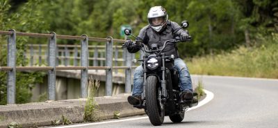 Essai – La Benda Darkflag, un cruiser accessible aux jeunes permis, avec un V4! :: Test Benda