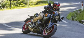 Essai – Les Suzuki GSX-8T et GSX-8TT: l’âme néo-rétro au cœur des routes slovènes