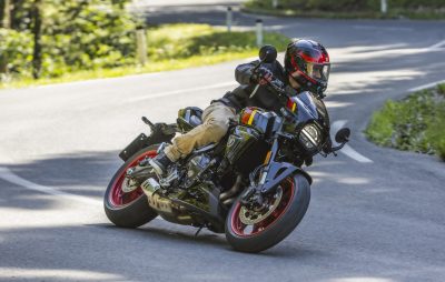 Essai – Les Suzuki GSX-8T et GSX-8TT: l’âme néo-rétro au cœur des routes slovènes :: Test Suzuki