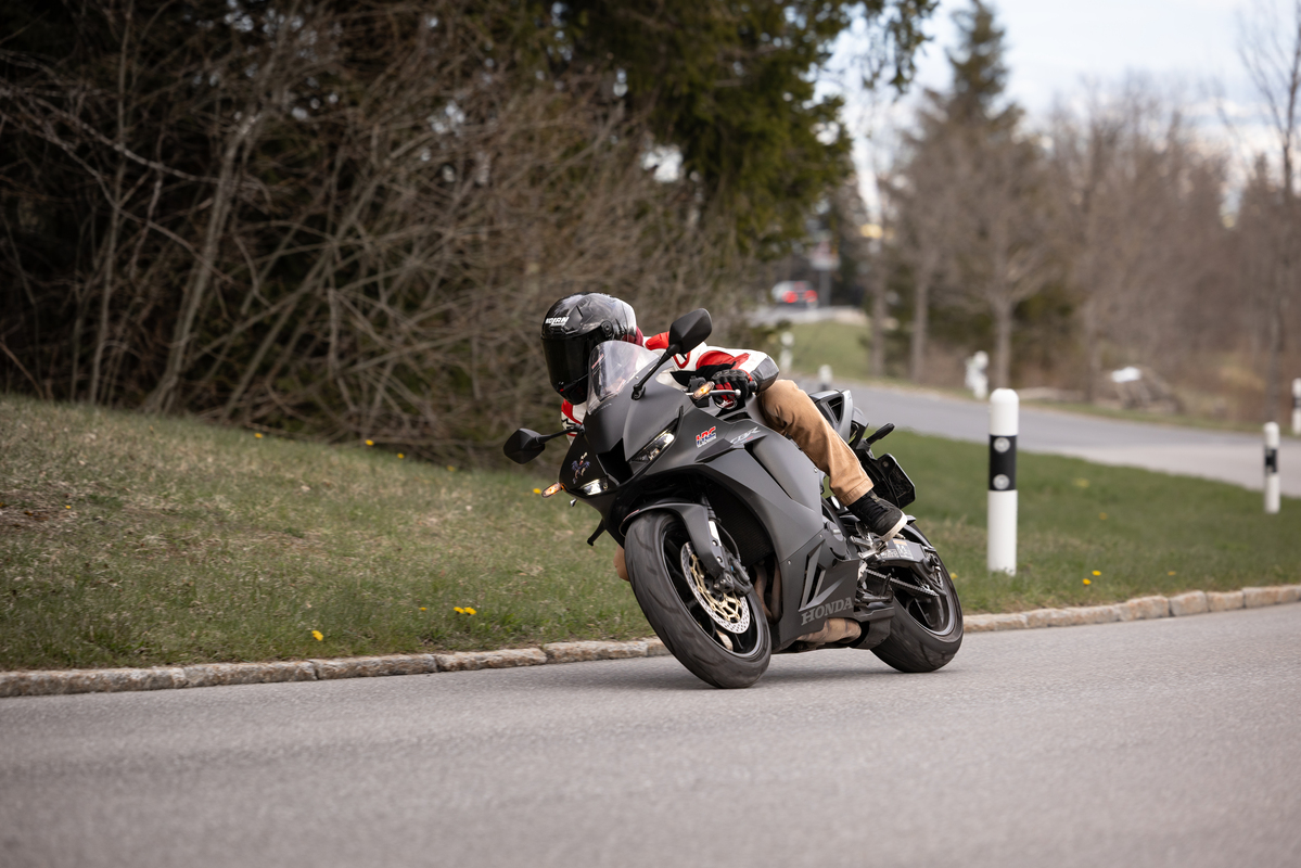 Essai pneu – Les Michelin Power GP2, des pneus hypersport pour tous les jours