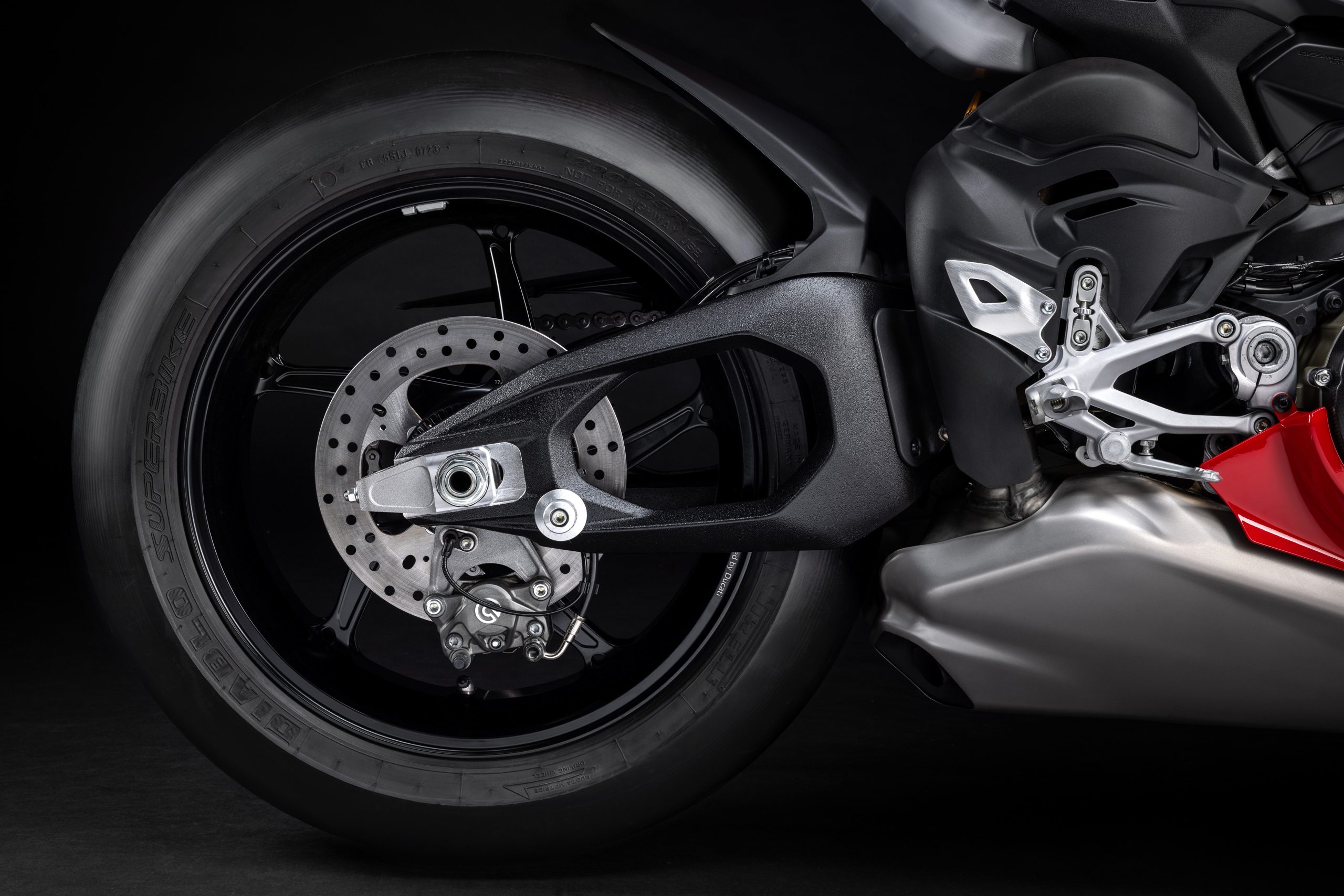 Panigale V4R