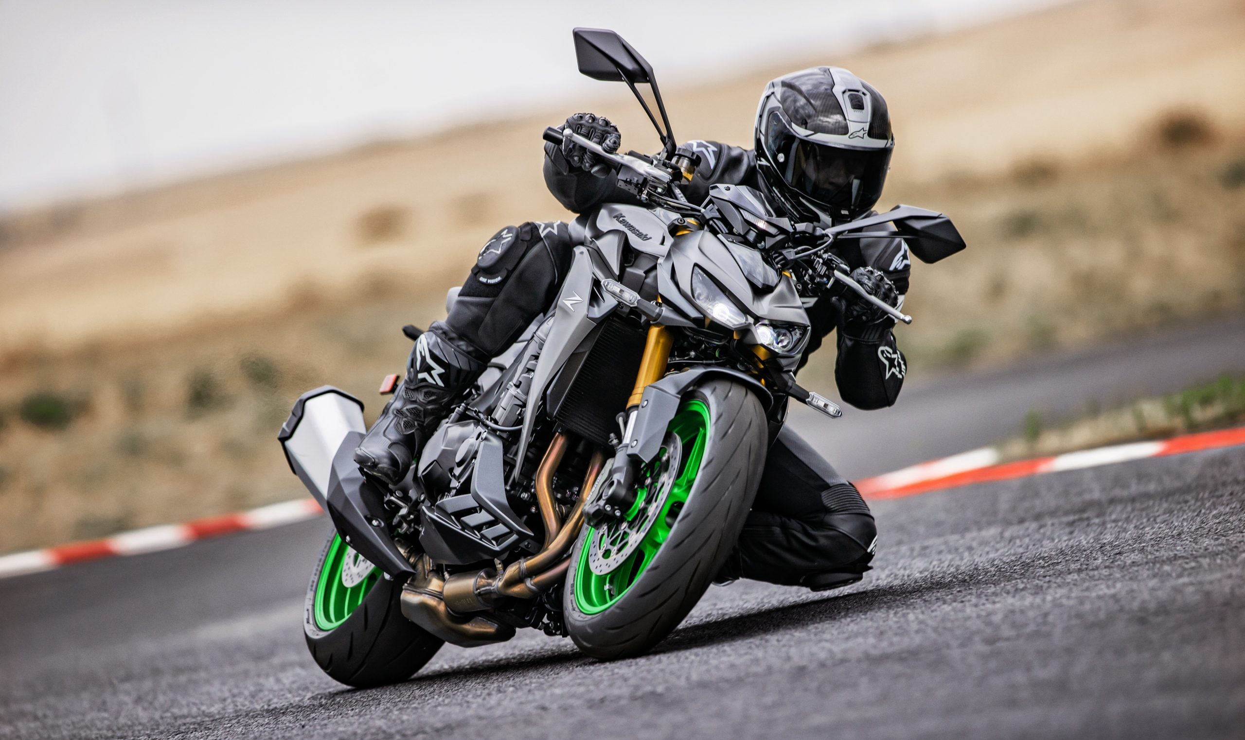 Z 1100