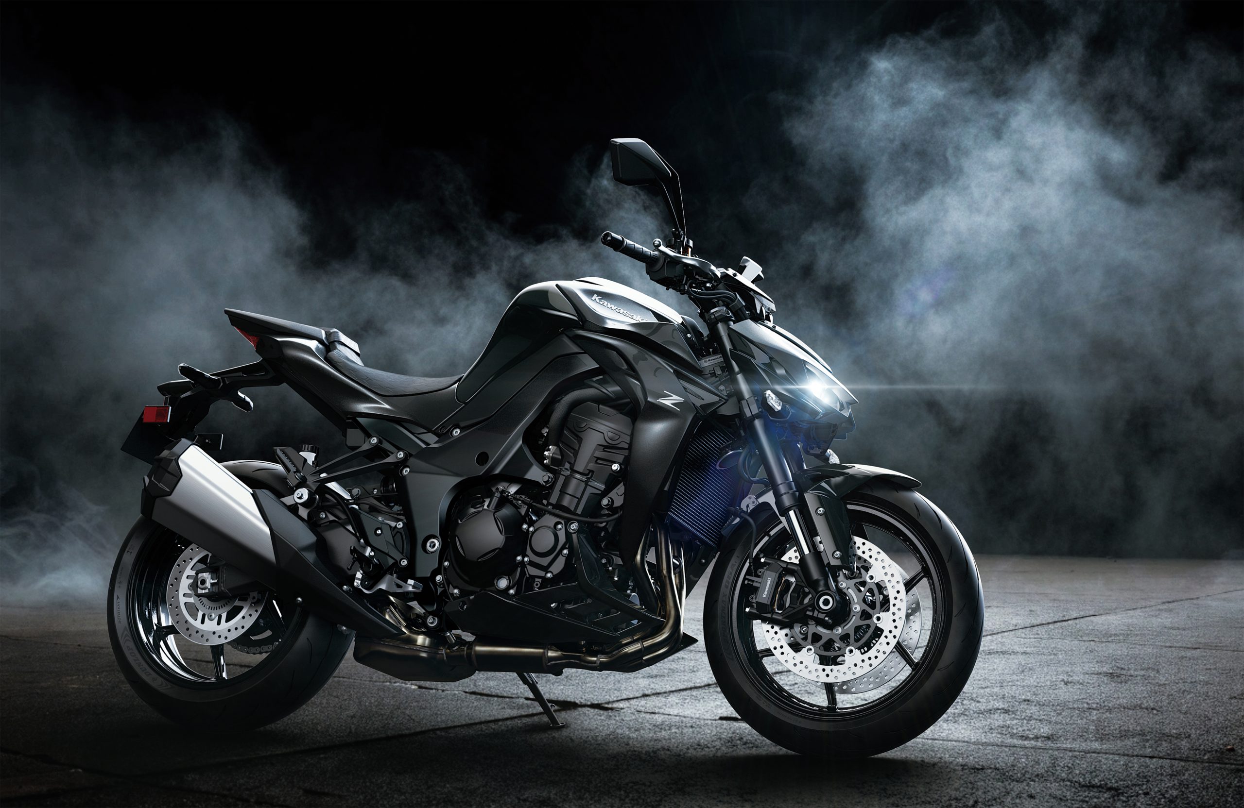 La nouvelle Kawasaki Z 1100 est fidèle au style "Sugomi" cher à Kawasaki.