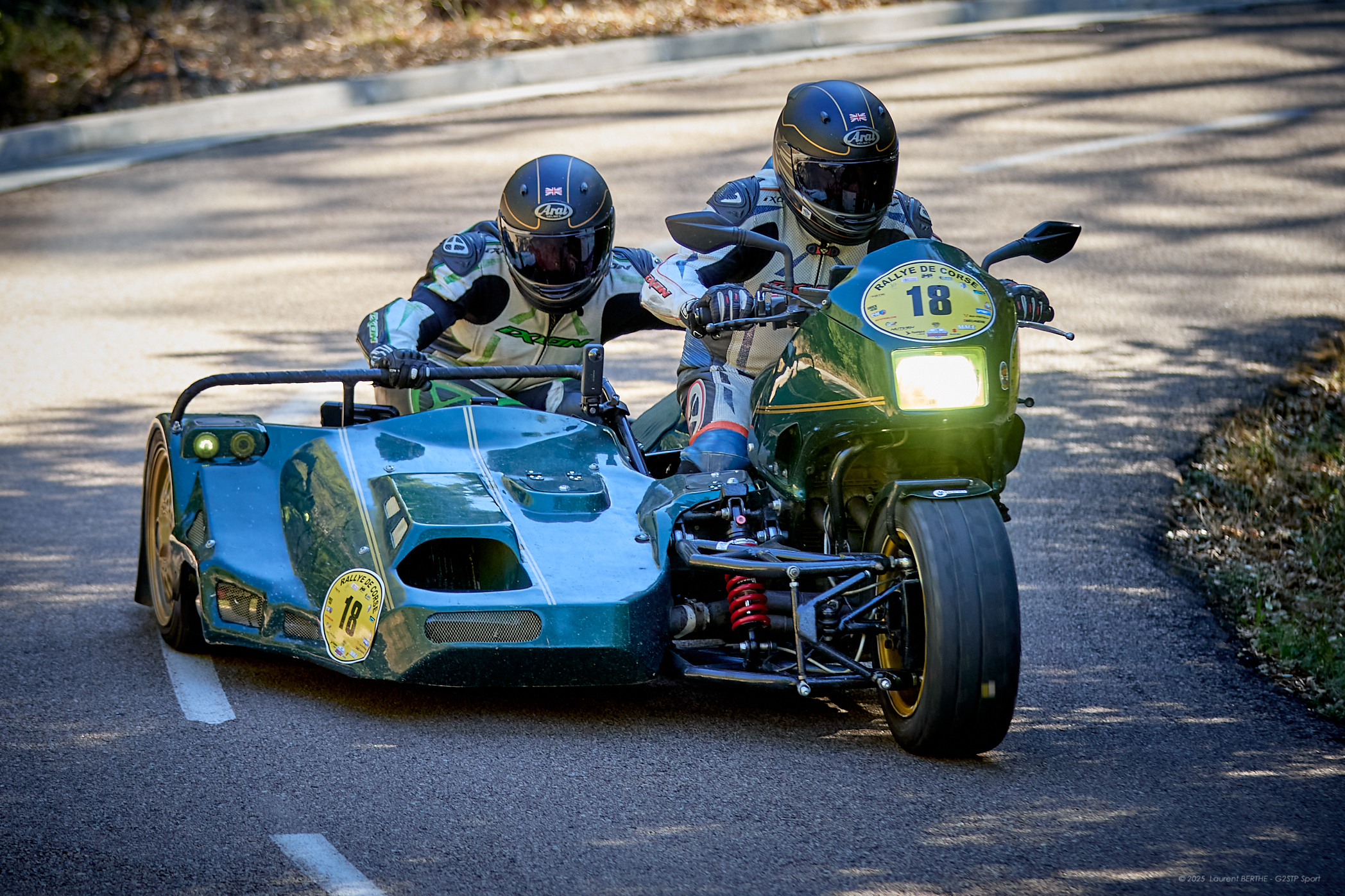 Corse side-car