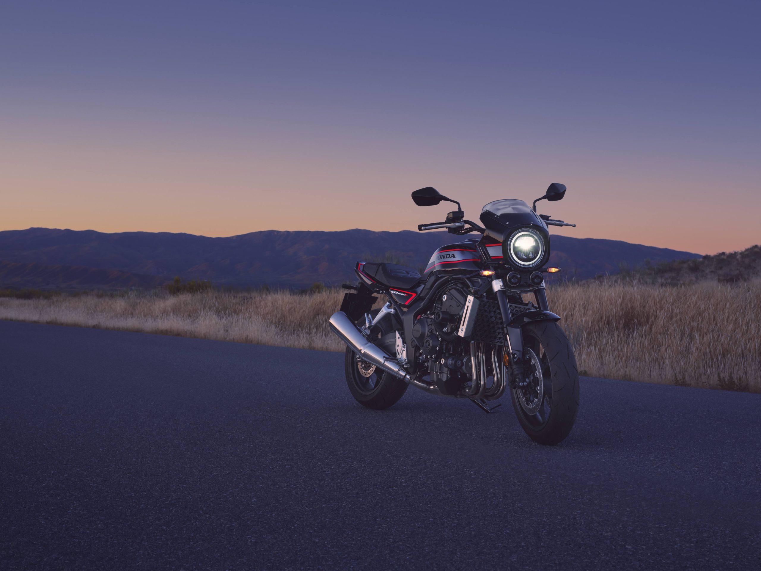 CB1000F