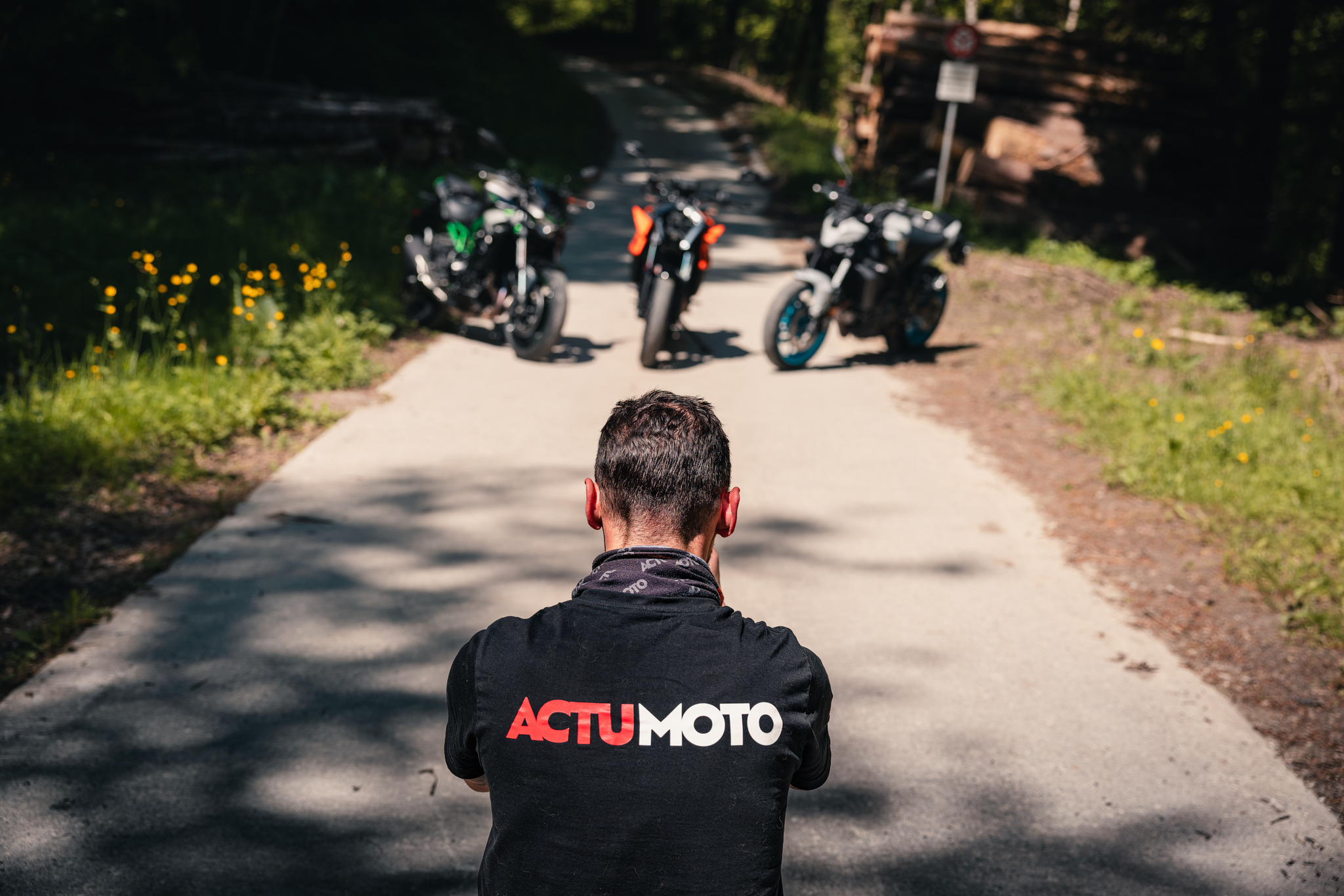 KTM 990 Duke Kawasaki Z900 Yamaha MT-09 Y-AMT