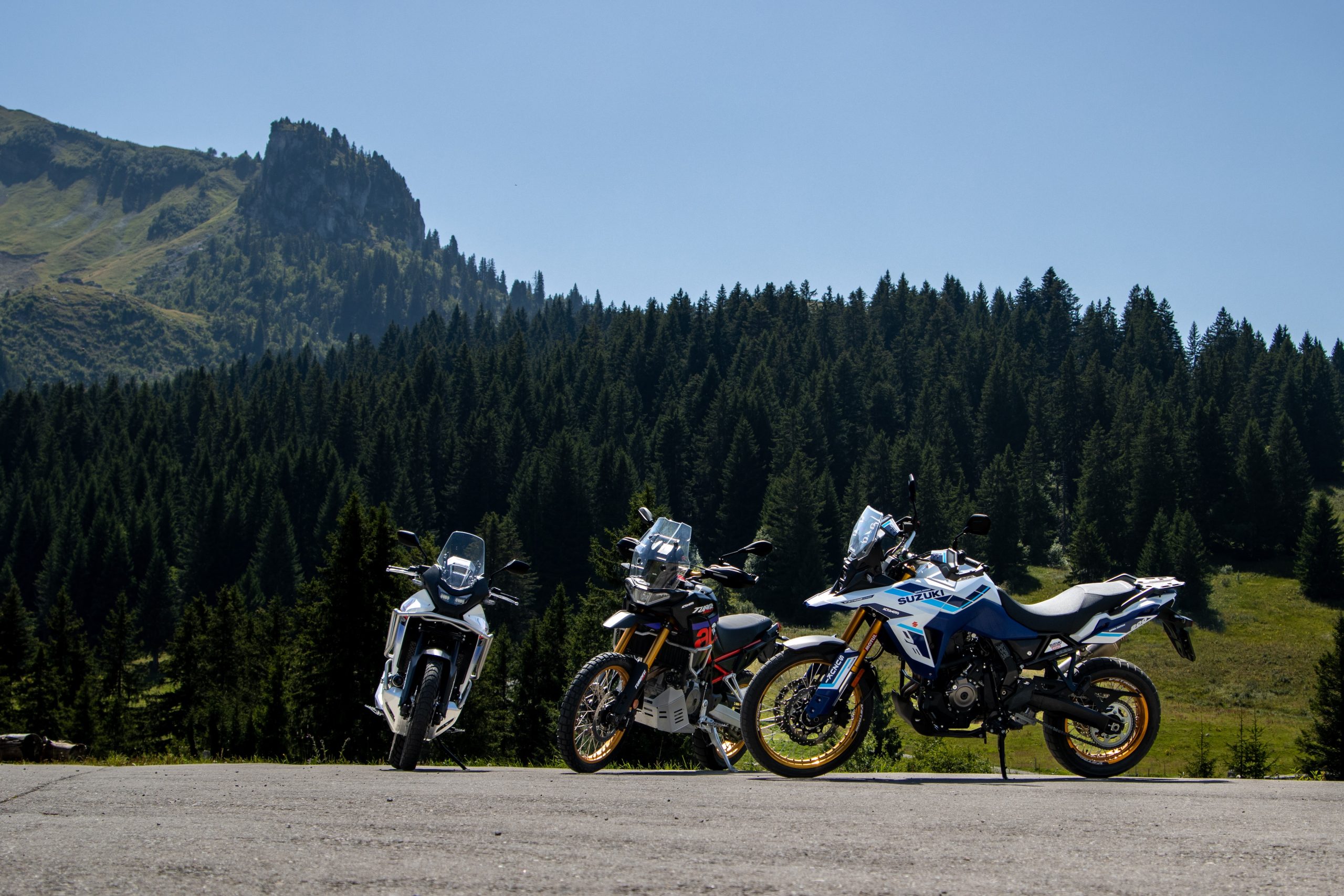 V-Strom 800 DE Aprilia Honda