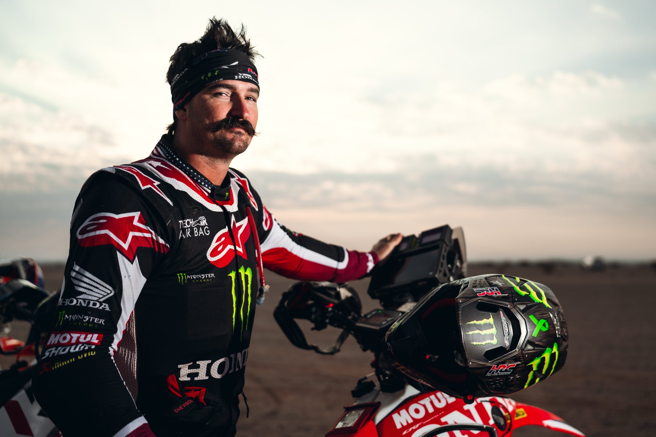 Skyler Howes Dakar
