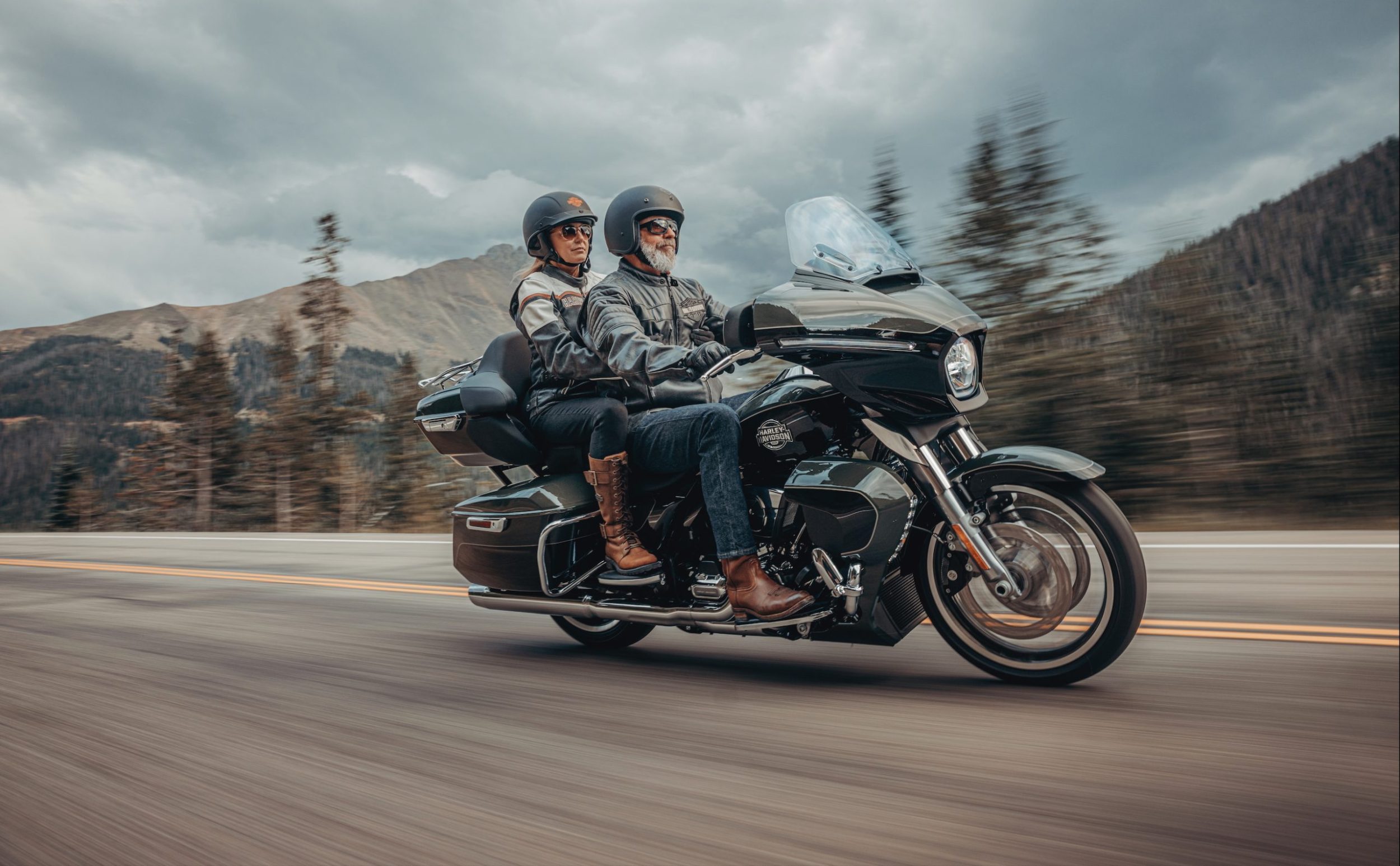 Grand Touring Street Glide