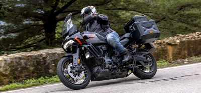 Essai – Sur les petites routes, la Pan America Limited danse de virage en virage :: Test Harley-Davidson